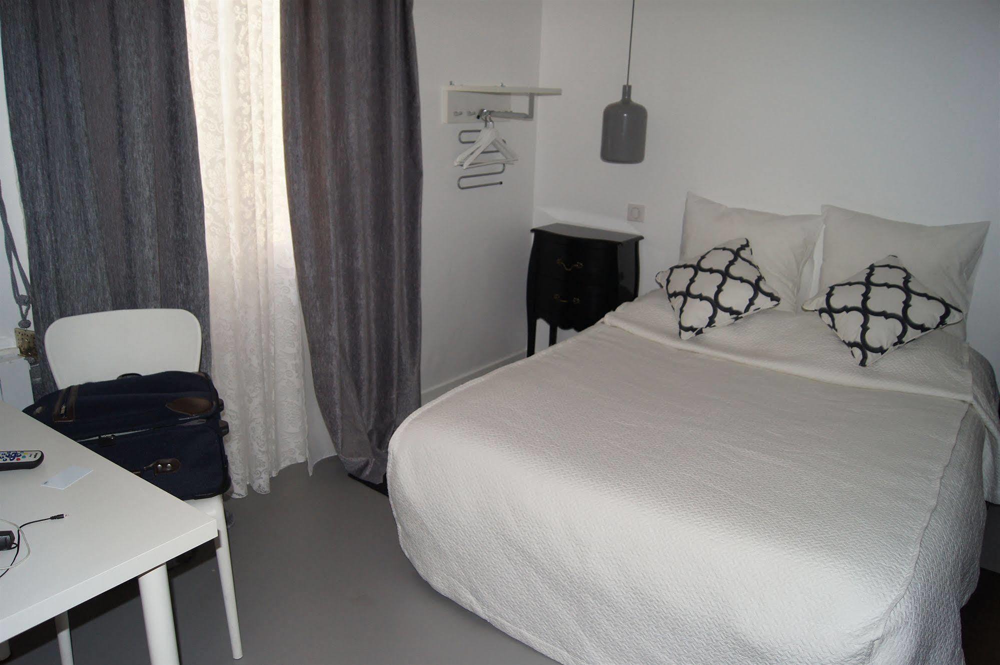 Aquitain Hotel Gare Saint-Jean Bordeaux Exterior foto